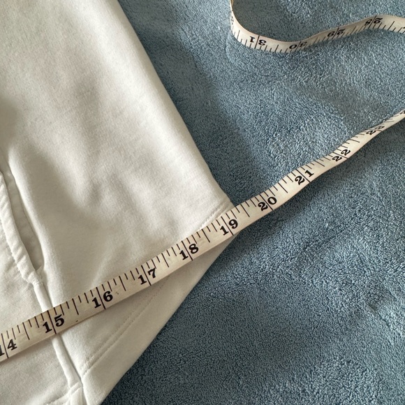 Puma White Zip-Up Jacket - Picture 7 of 7